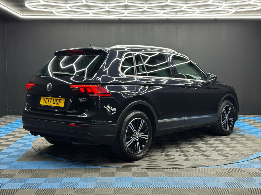Volkswagen Tiguan 2.0 Tdi Bluemotion Tech Se Dsg Euro 6 Ss Black #5