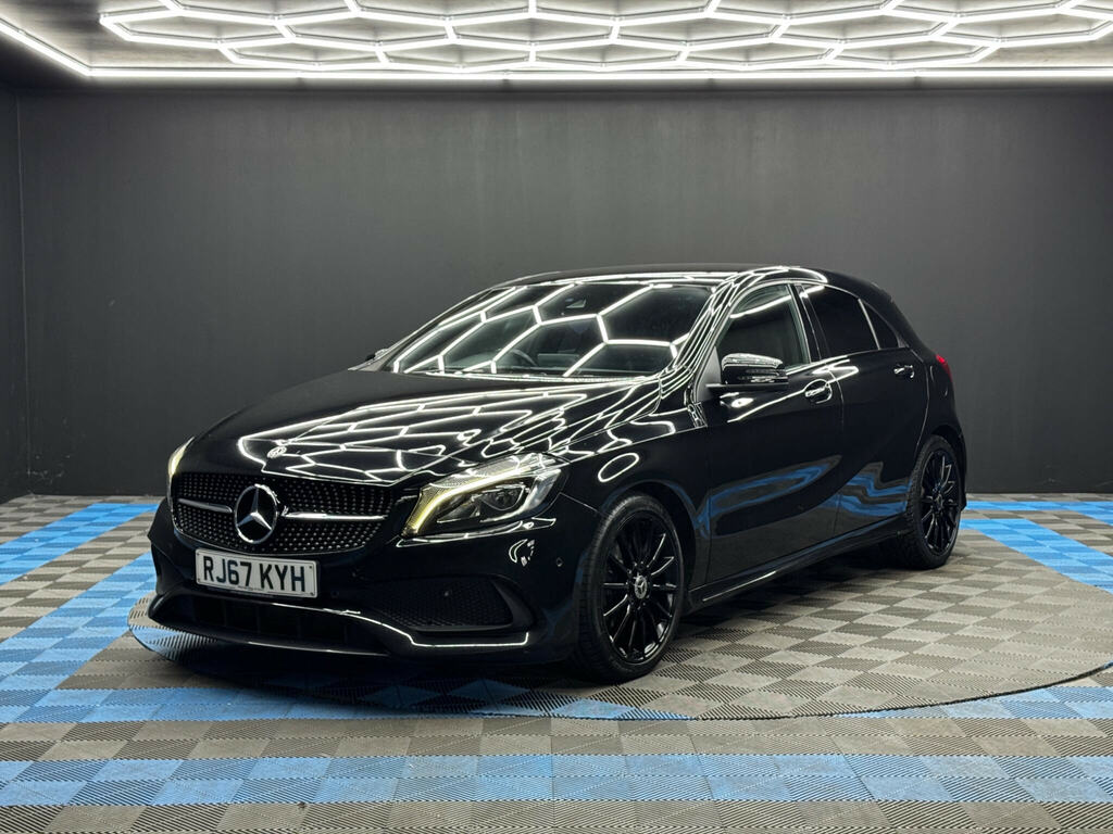 Mercedes-Benz A Class 2.1 A200d Amg Line Premium 7G-dct Euro 6 Ss 5 Black #3