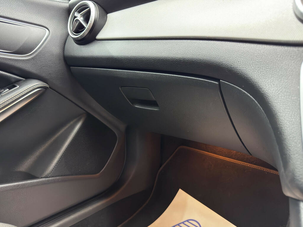 Mercedes-Benz CLA Class 2015 1.6 Cla180 Sport Coupe Euro Grey #33