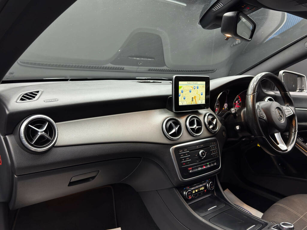 Mercedes-Benz CLA Class 2015 1.6 Cla180 Sport Coupe Euro Grey #11