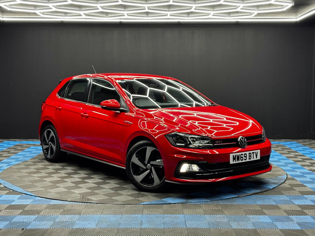 Volkswagen Polo 2.0 Tsi Gti Dsg Euro 6 Ss Red