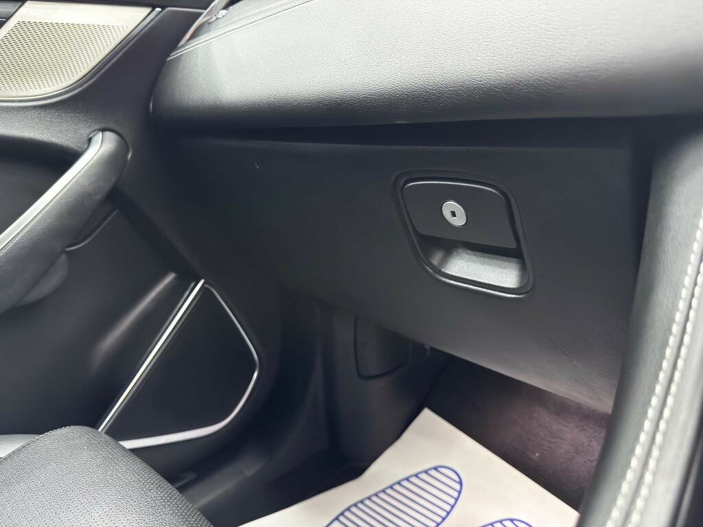 Jaguar F-Pace 2.0 D200 R-dynamic Black Awd 2022 Blue #37