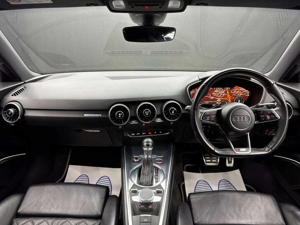 Audi TT Tfsi Sport Black #10
