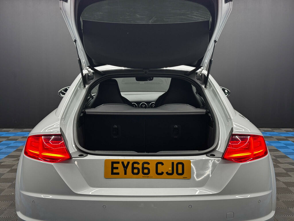 Audi TT Tfsi Sport Black #38