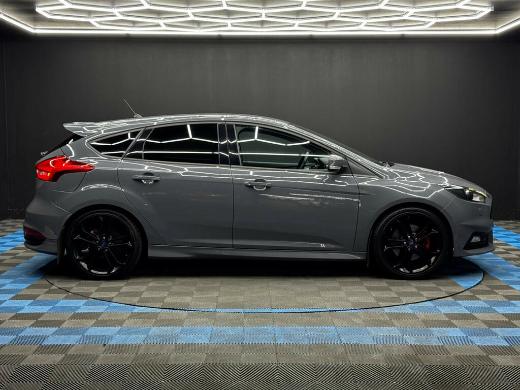 Ford Focus 2.0T Ecoboost St-3 Euro 6 Ss Grey #4