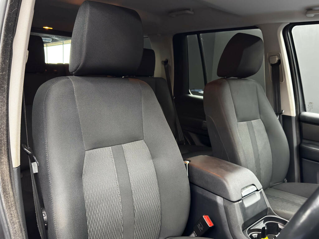Land Rover Discovery 4 Gold #12
