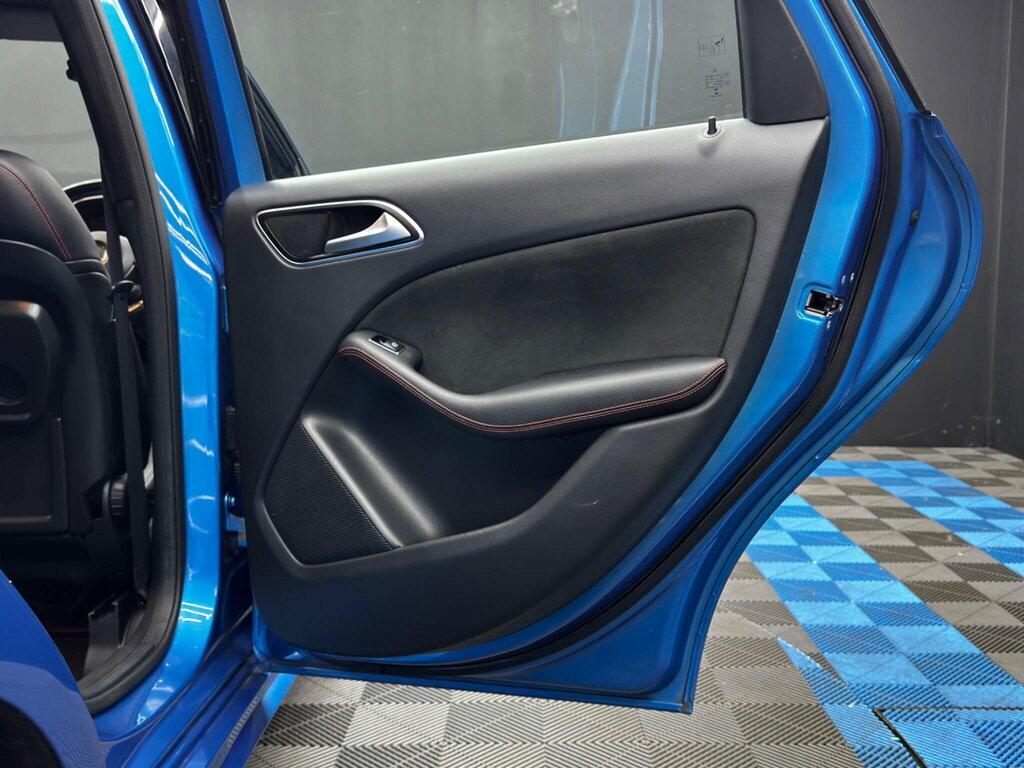Mercedes-Benz B Class B 200 D Se Grey #42