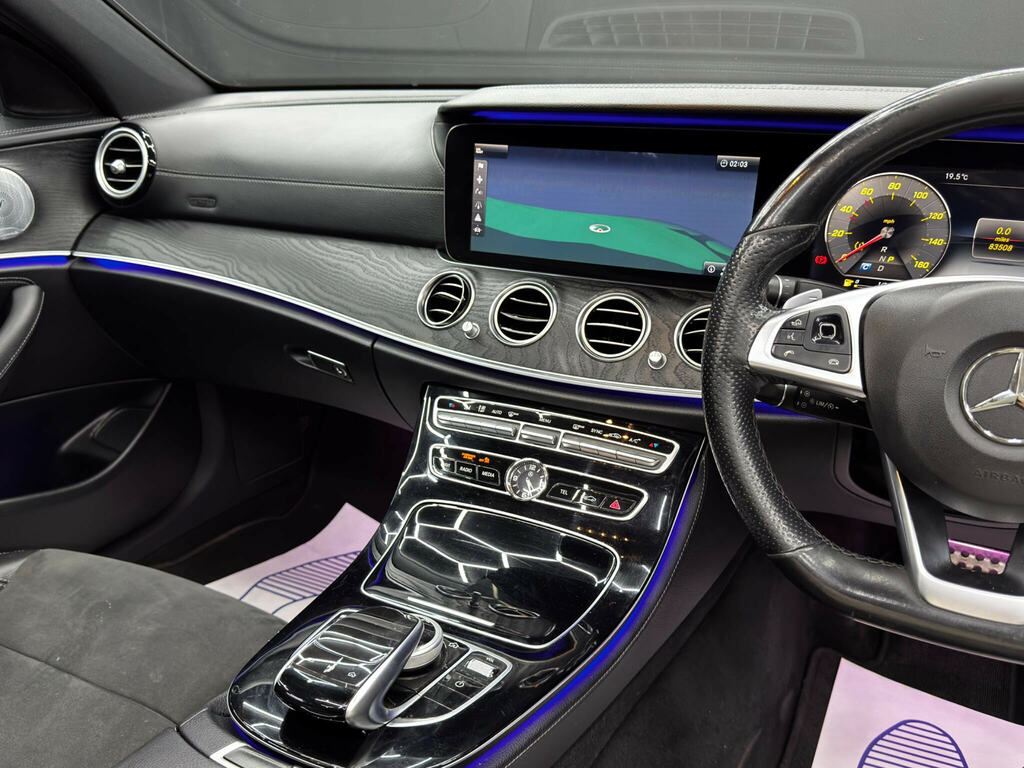 Mercedes-Benz E Class 2.0 E220d Amg Line Premium Plus Cabriolet Di White #25