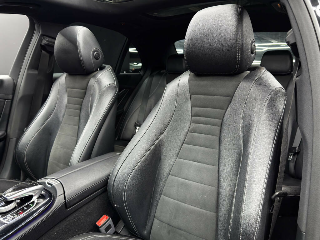 Mercedes-Benz E Class 2.0 E220d Amg Line Premium Plus Cabriolet Di White #15