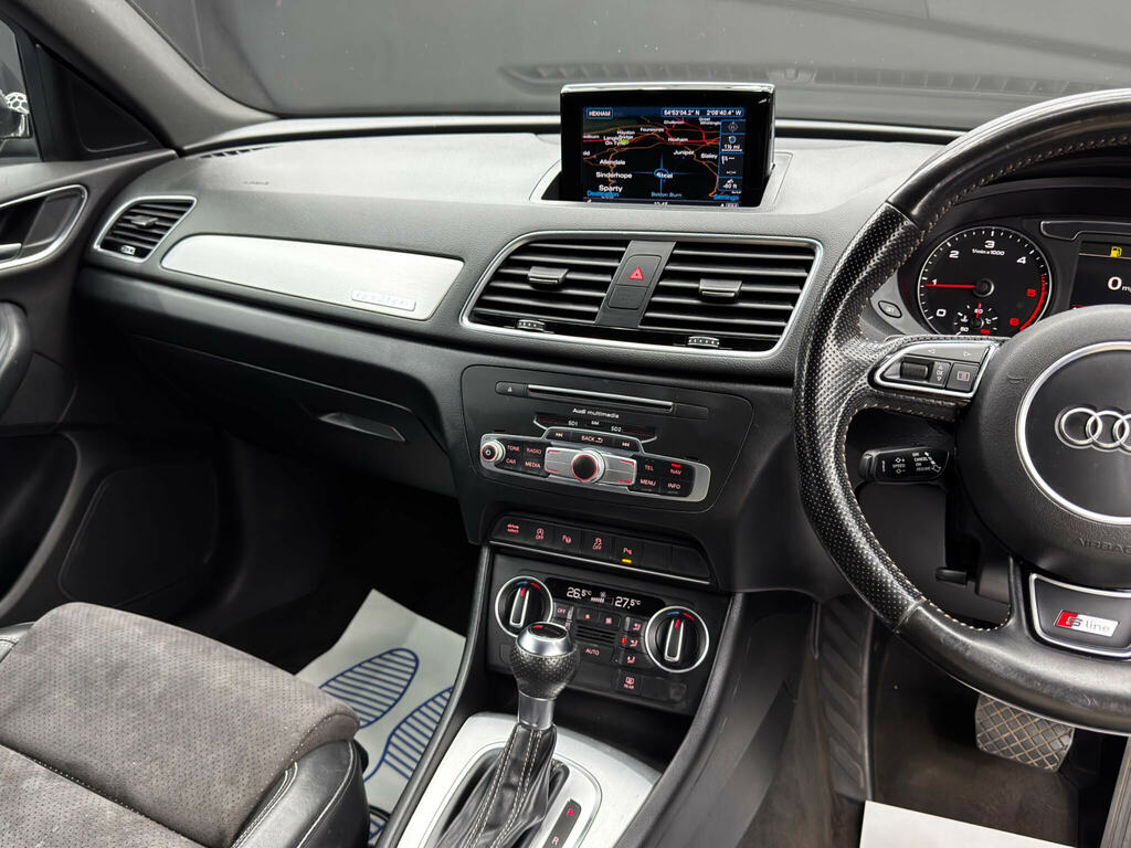 Audi Q3 2.0 Tdi Quattro S Line Plus White #24