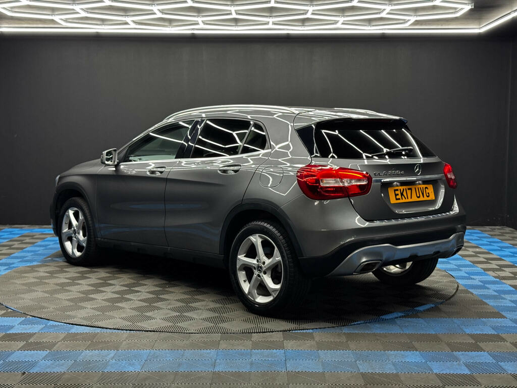 Mercedes-Benz GLA Class Gla 200 D Se Executive Blue #7