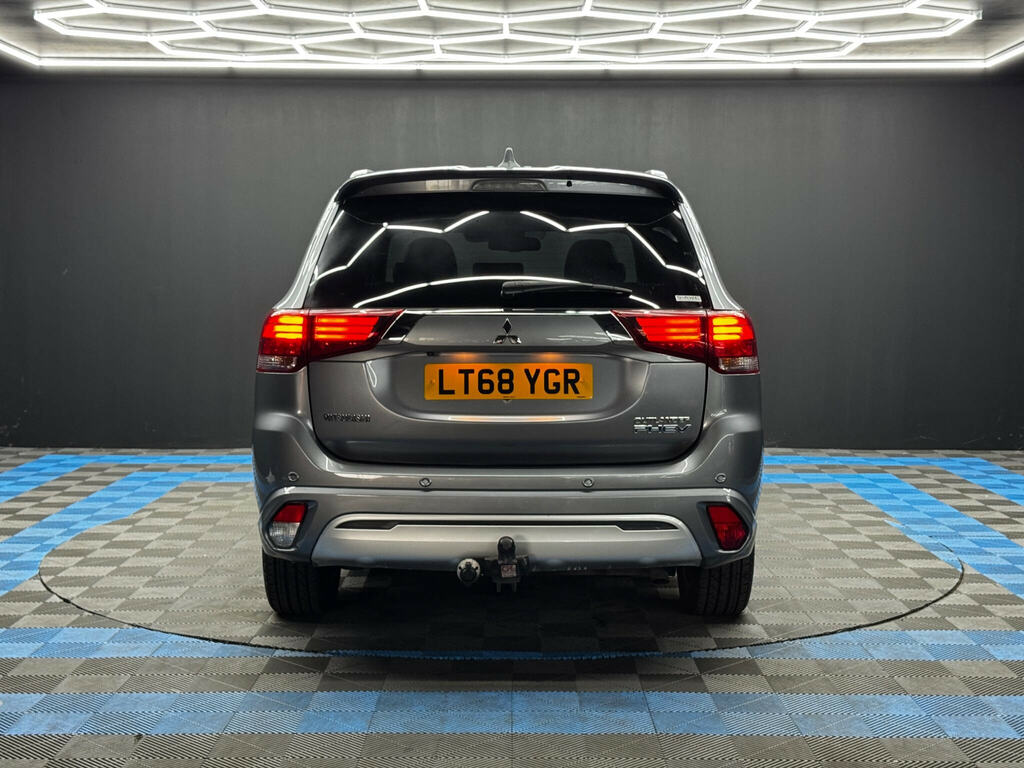 Mitsubishi Outlander 2.4H Twinmotor 13.8Kwh 4Hs Cvt 4Wd Euro 6 Ss Grey #6