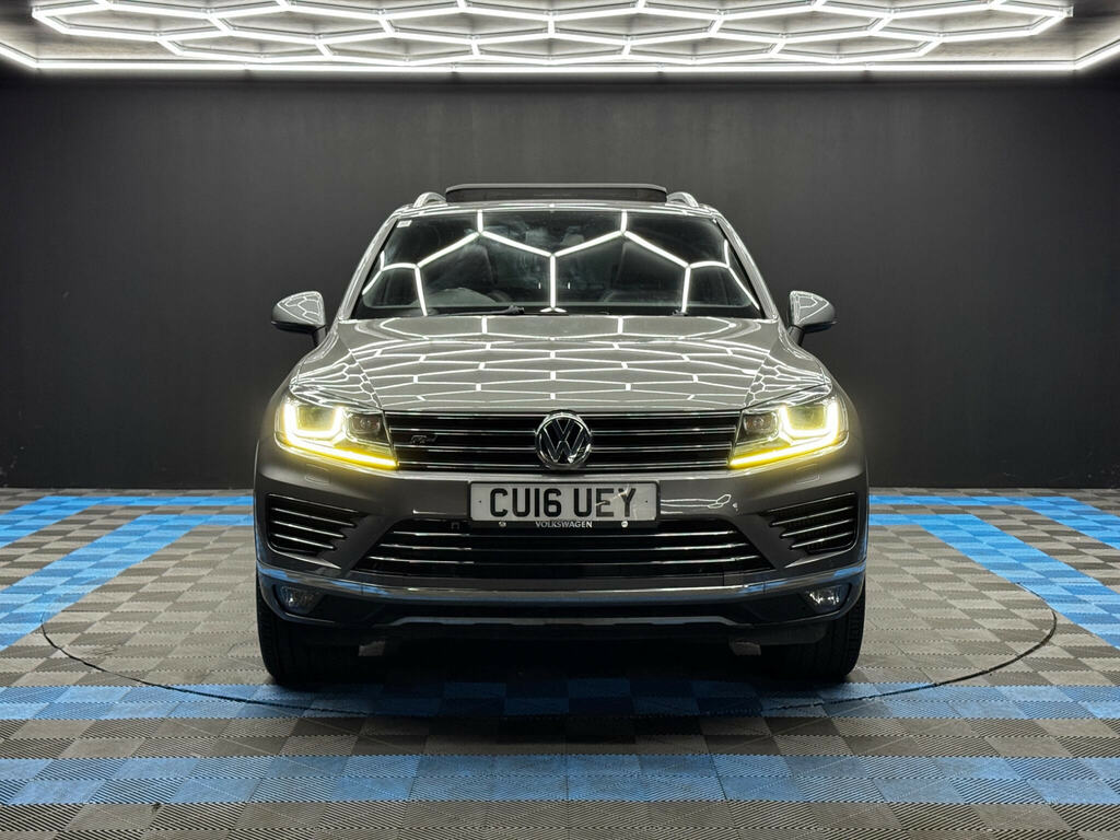Volkswagen Touareg 3.0 Tdi V6 Bluemotion Tech R-line Tiptronic 4Wd Eu Grey #2