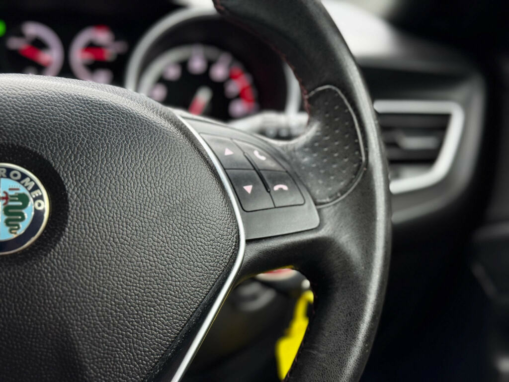 Alfa Romeo Giulietta  Black #21