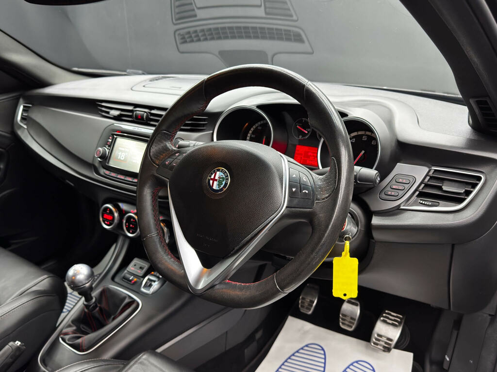 Alfa Romeo Giulietta  Black #9