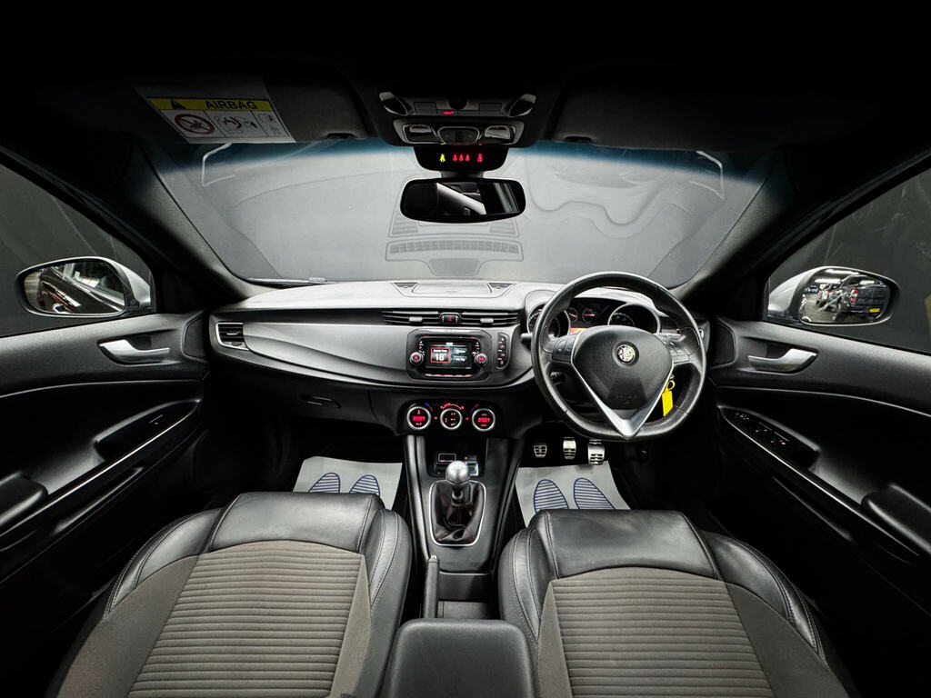 Alfa Romeo Giulietta  Black #17