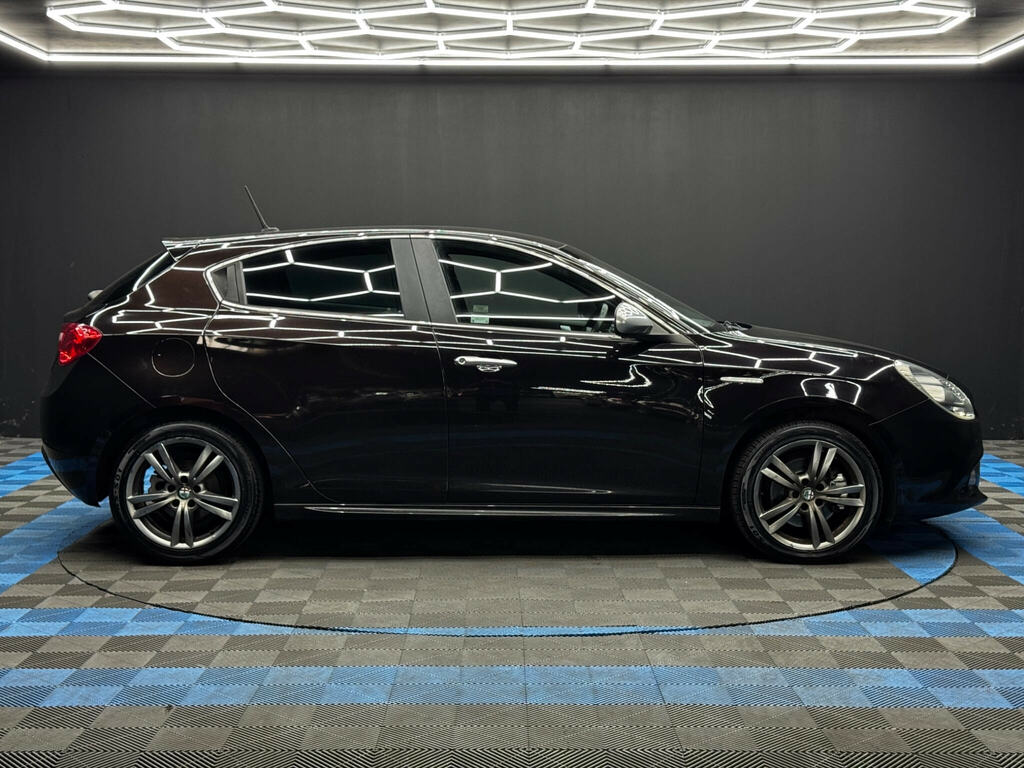 Alfa Romeo Giulietta 1.4 Tb Multiair Exclusive Euro 6 Ss Black #4