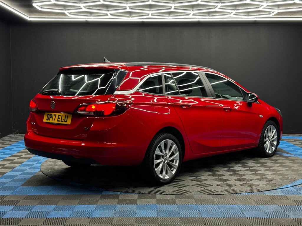 Vauxhall Astra 1.6 Cdti Tech Line Sports Tourer Euro 6 Ss Red #5