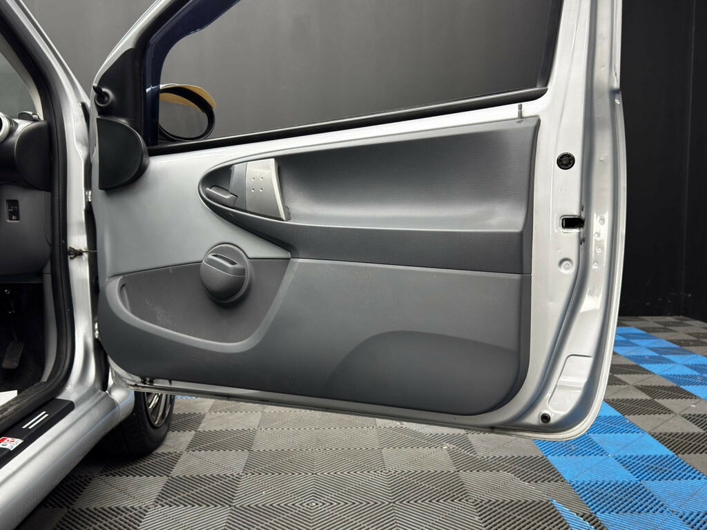 Toyota Aygo 1.0 Vvt-i Blue Multimode Blue #26