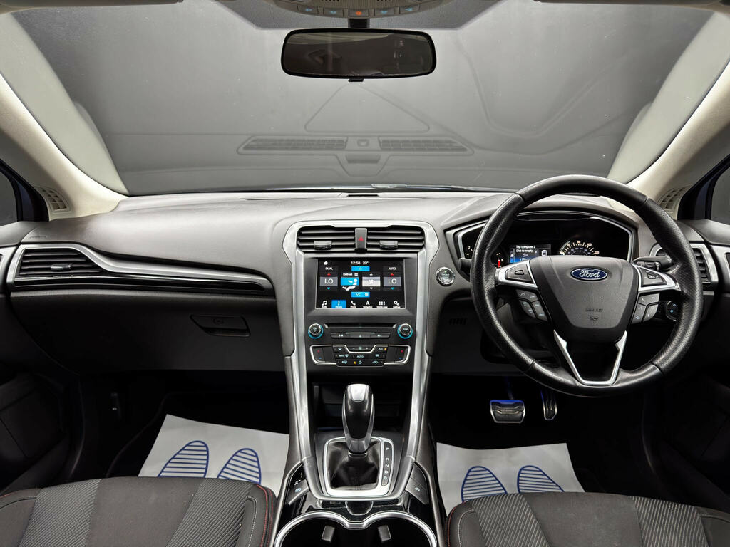 Ford Mondeo 2.0 Zetec Tdci White #10