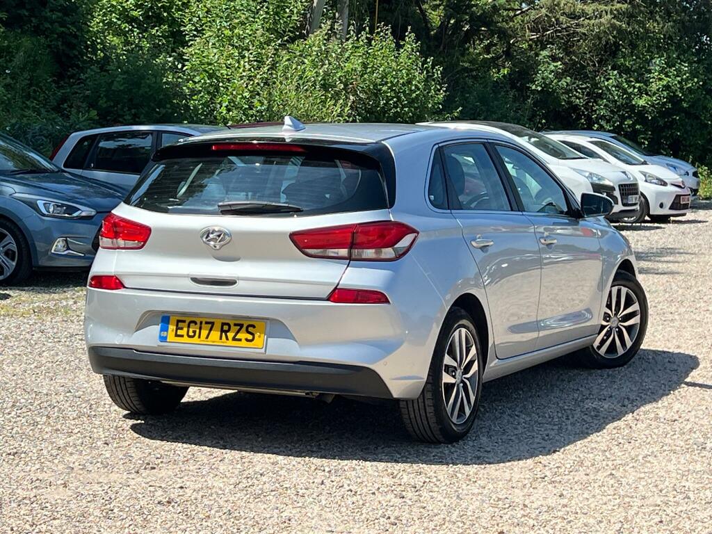 Hyundai I30 1.4 T-gdi Blue Drive Se Nav Euro 6 Ss Silver #5