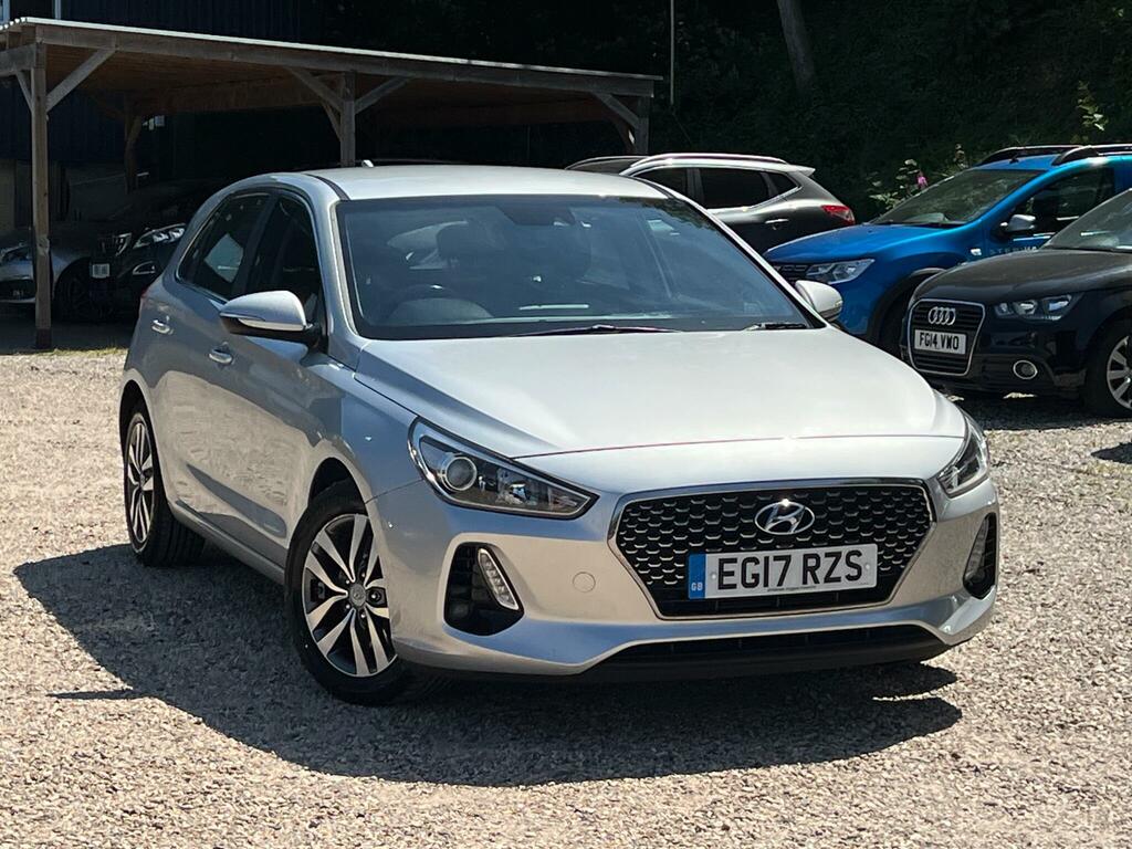 Hyundai I30 1.4 T-gdi Blue Drive Se Nav Euro 6 Ss Silver