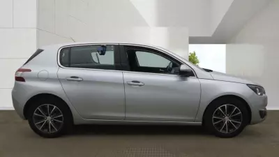 Peugeot 308 1.6 Bluehdi 120 Allure Eat6 Silver #4