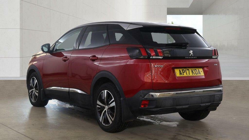 Peugeot 3008 1.2 Puretech Allure Euro 6 Ss Red #3