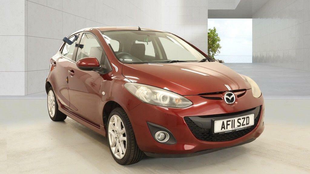 Mazda 2 1.3 Takuya Euro 5 Red