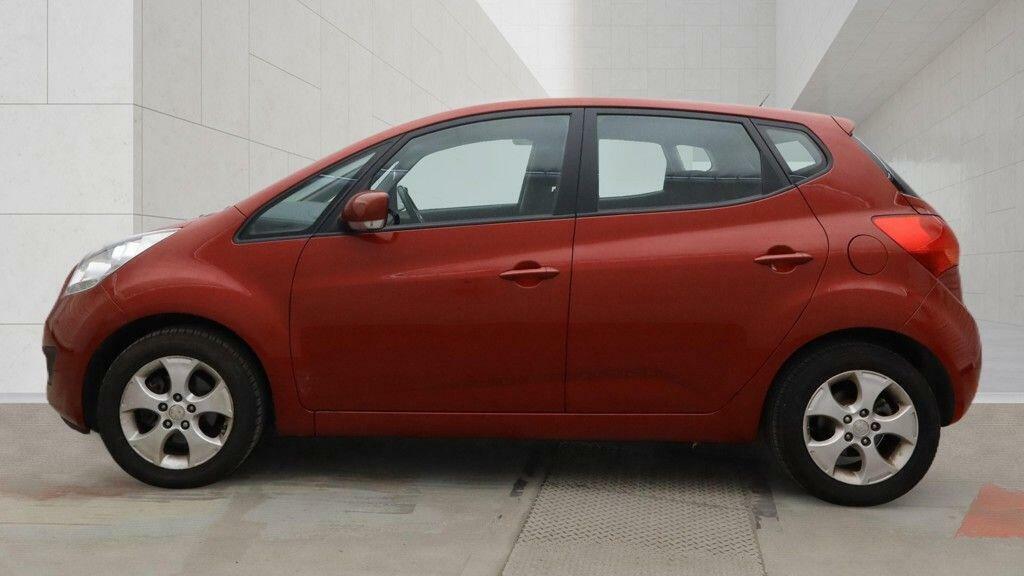 Kia Venga 1.6 2 Euro 5 Red #6