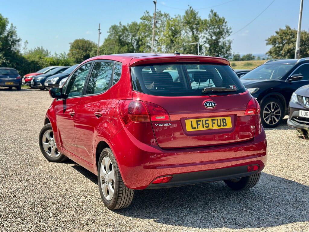 Kia Venga 1.6 2 Euro 5 Red #6