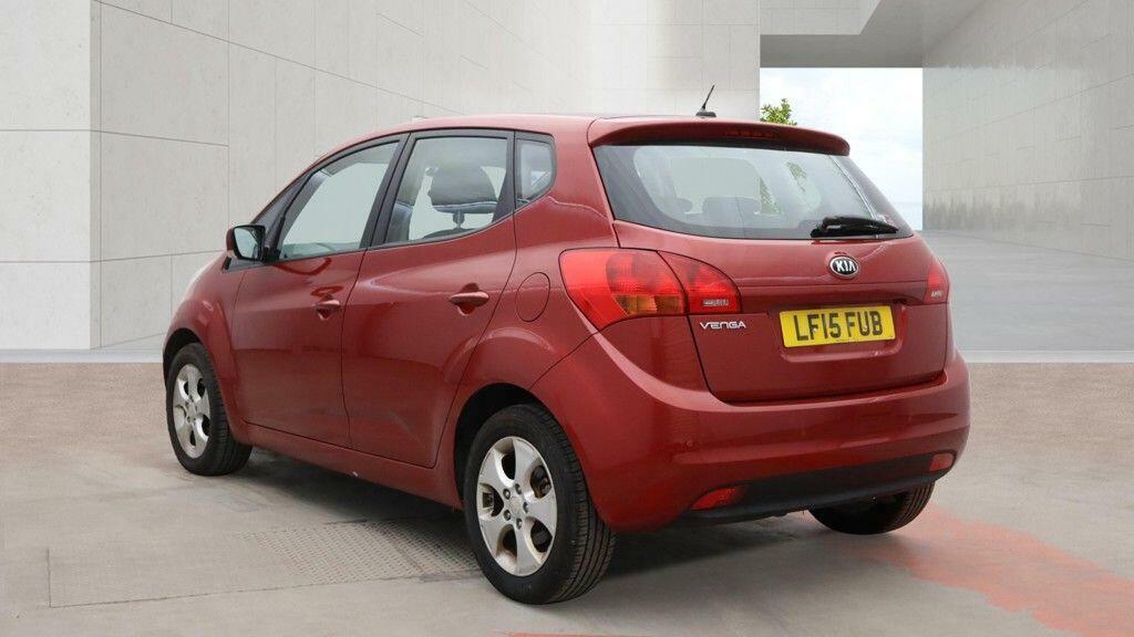 Kia Venga 1.6 2 Euro 5 Red #3