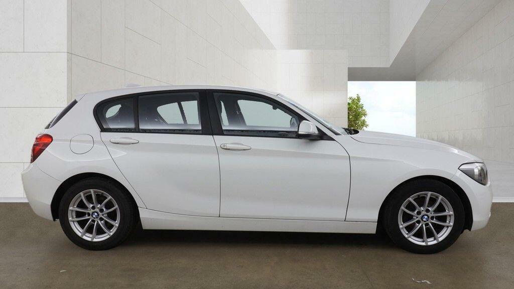 BMW 1 Series Efficientdynamics Black #7