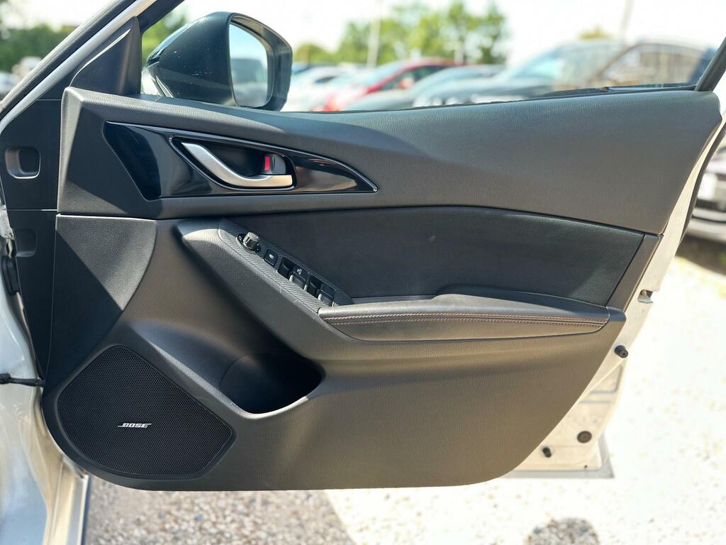 Mazda 3 Hatchback Sport Nav 201665 Grey #42