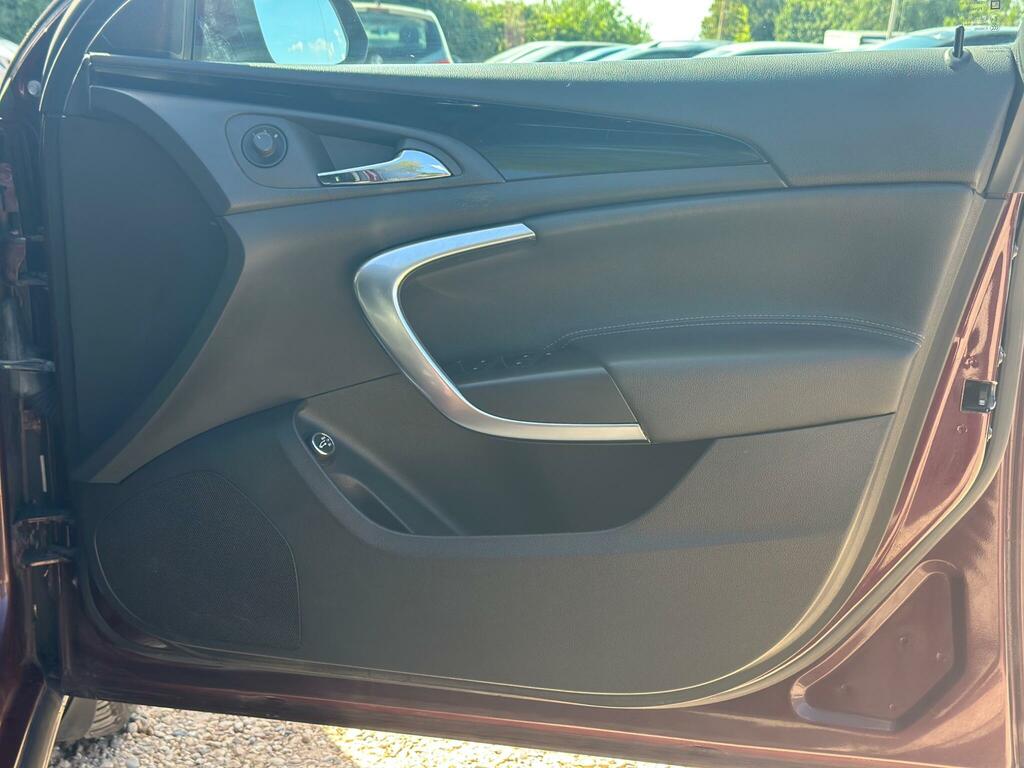Vauxhall Insignia 2.0L Tech Line Cdti 160 Bhp Silver #34