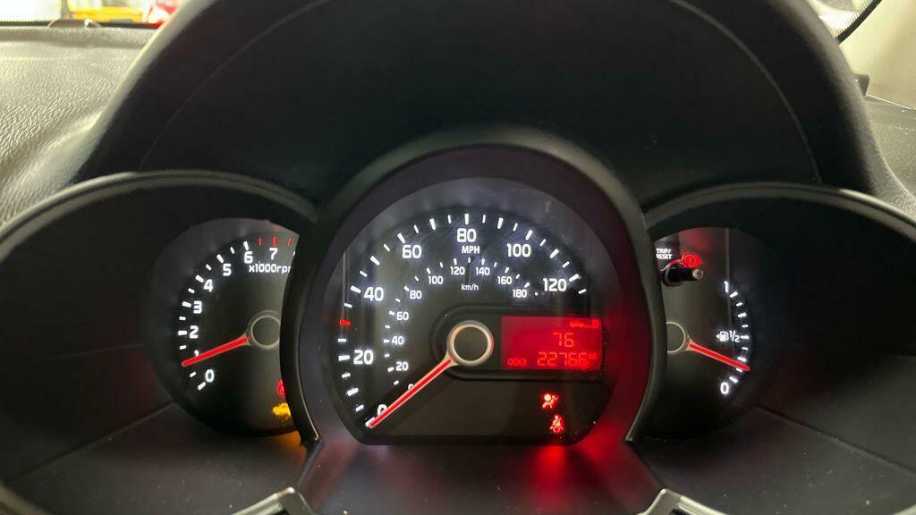 Kia Picanto Hatchback 2 Ecodynamics 201564 Silver #10