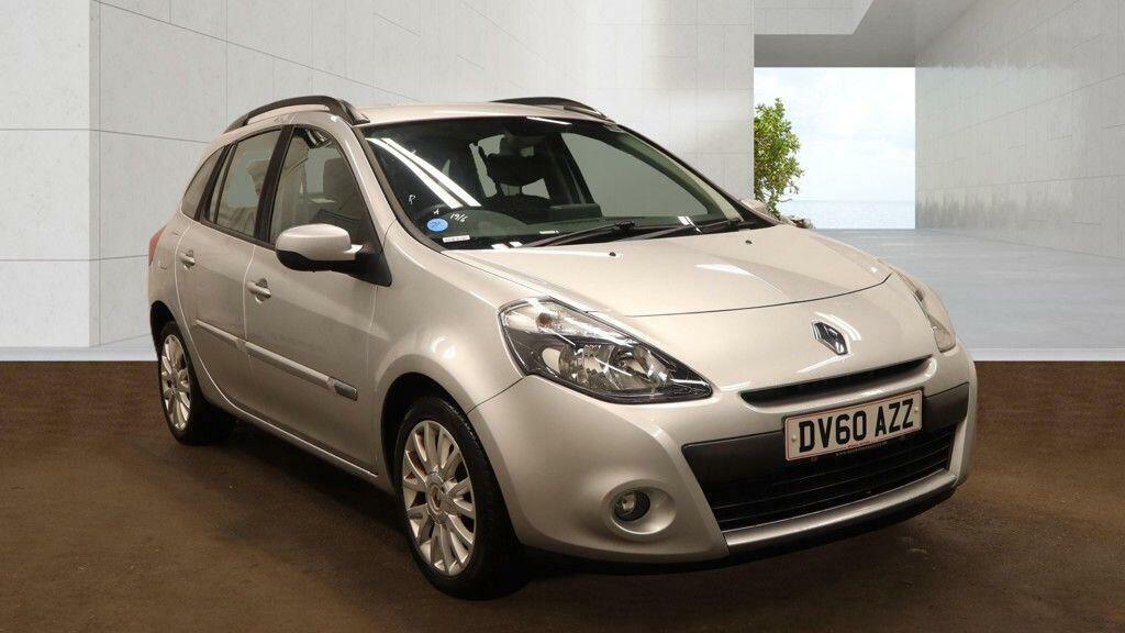 Renault Clio 1.5 Dci Dynamique Sport Tourer Tom Tom Silver