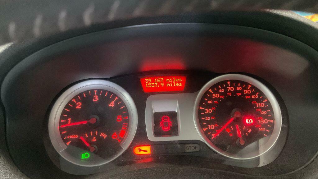 Renault Clio 1.6 Vvt Gt Line Tomtom White #7