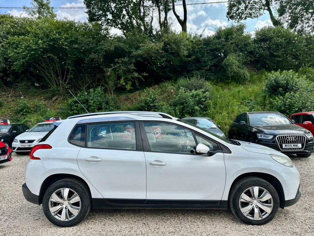 Peugeot 2008 1.2 Puretech Active Euro 6 White #4