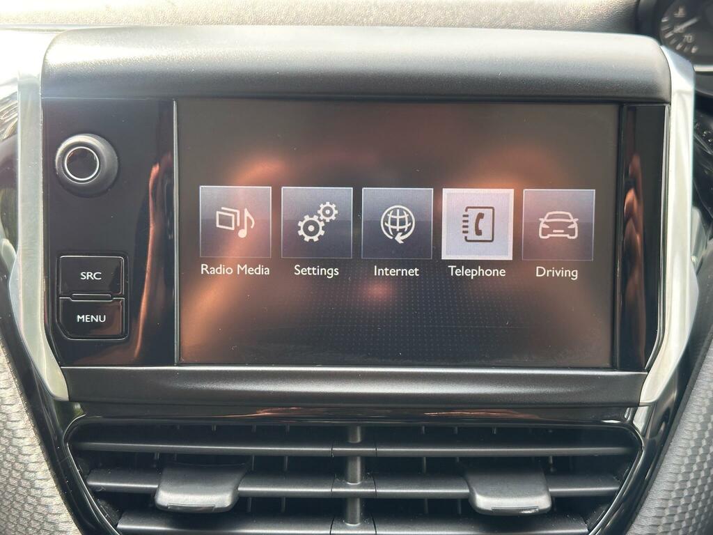 Peugeot 2008 1.2 Vti Active White #25