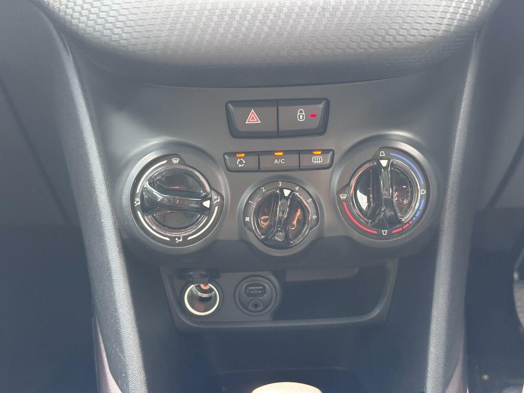 Peugeot 2008 1.2 Vti Active White #21