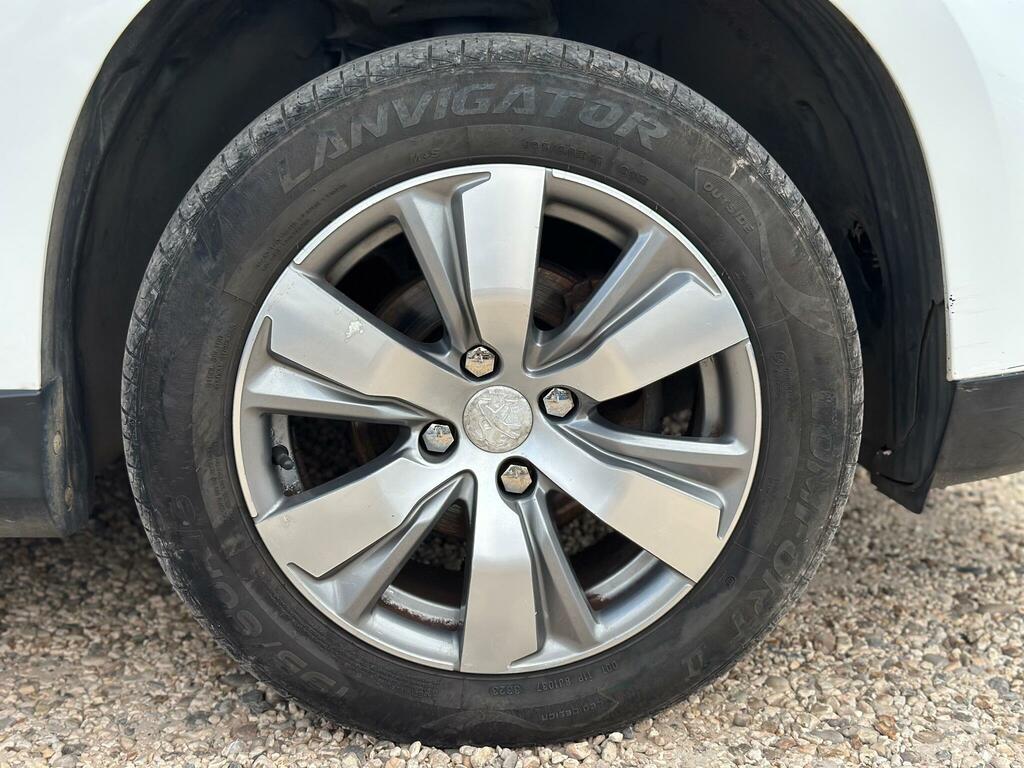 Peugeot 2008 1.2 Vti Active White #45