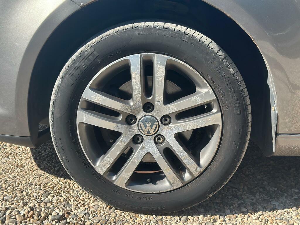 Volkswagen Touran Se Grey #35