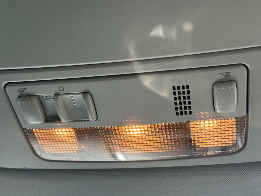 Volkswagen Touran Se Grey #36