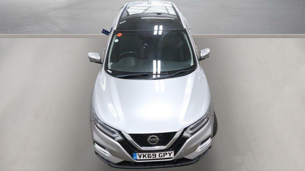 Nissan Qashqai 1.3 Dig-t Tekna Euro 6 Ss Silver #2