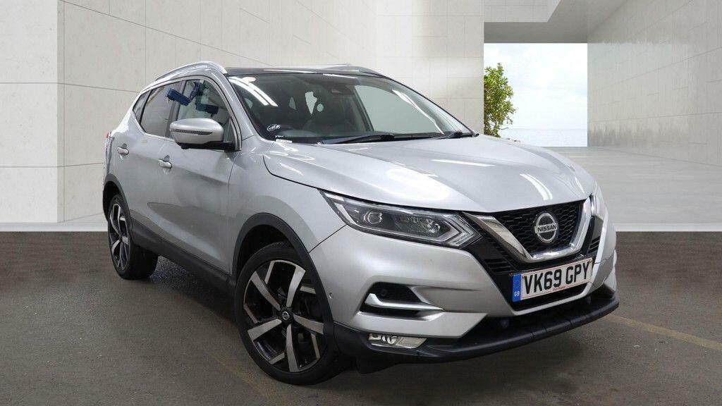 Nissan Qashqai 1.3 Dig-t Tekna Euro 6 Ss Silver