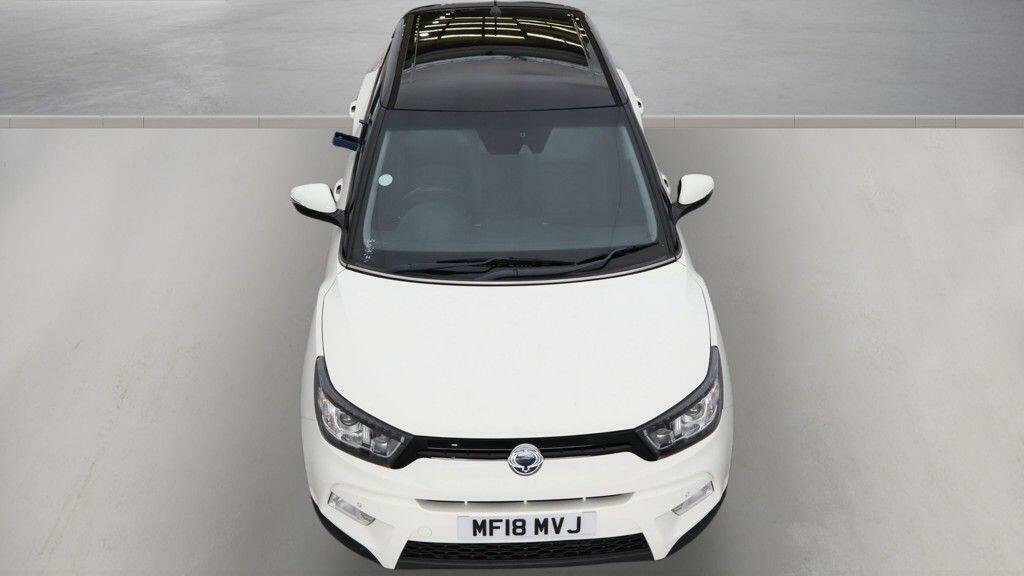 SsangYong Tivoli 1.6 E-xgi Elx Euro 6 White #2