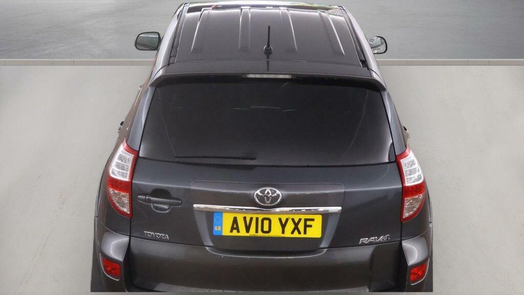 Toyota Rav 4 D-cat Xt-r Silver #8