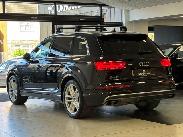 Audi SQ7 2018 4.0 Tdi V8 Suv Tiptronic Quattro E HF18FJY Black #2
