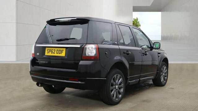 Land Rover Freelander 2 2012 2.2 Sd4 Sport Le Suv Commandshift Black #4